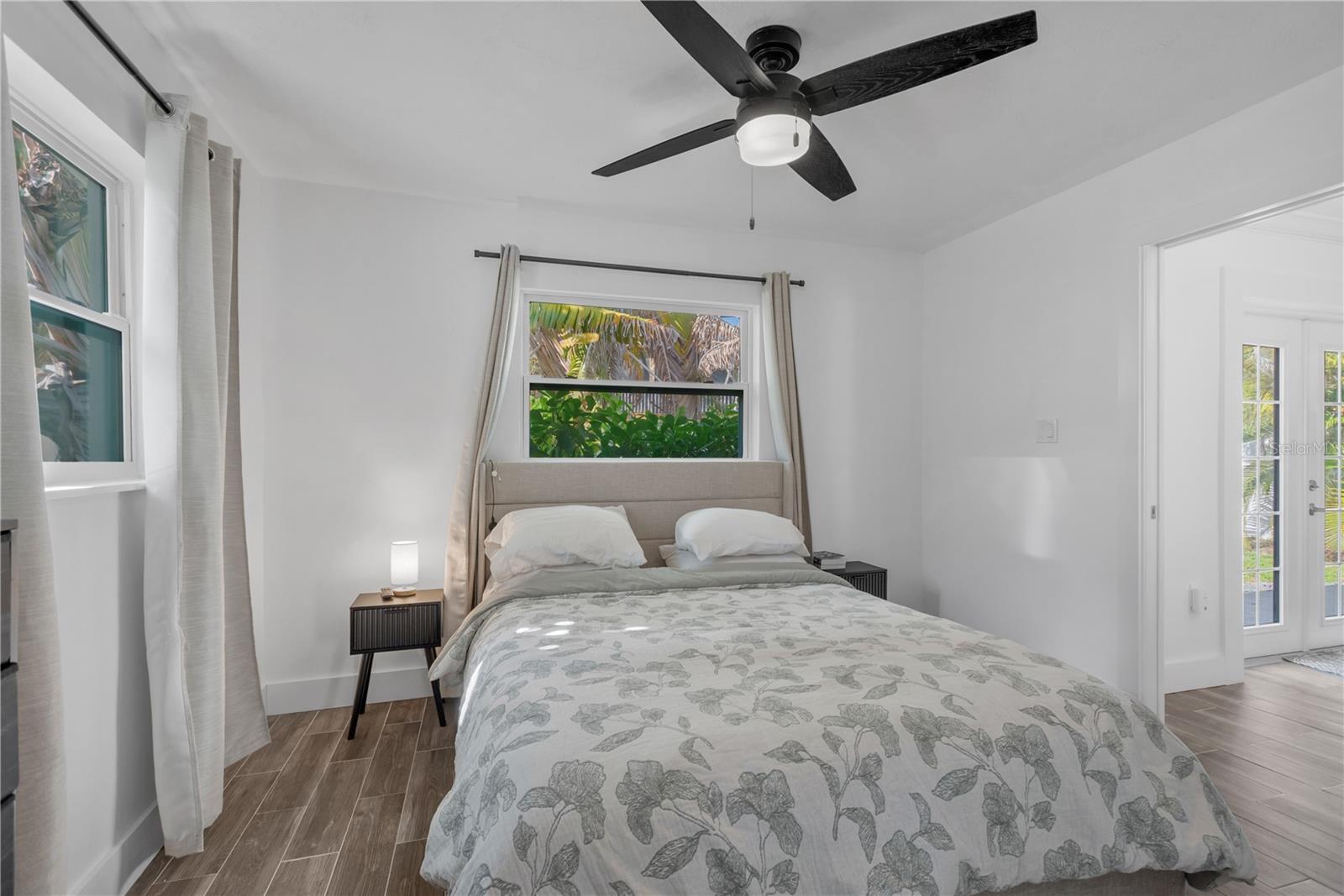 SHOREACRES CENTER - Residential