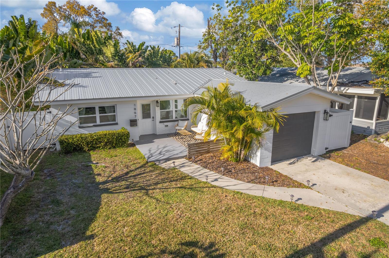 SHOREACRES CENTER - Residential