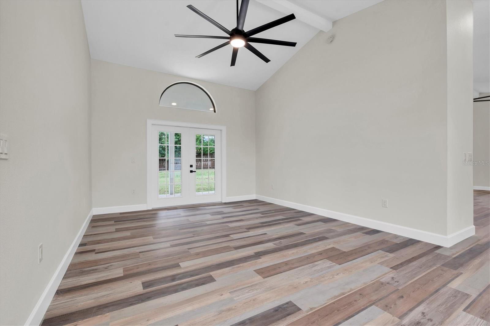 HIGH VISTA - Residential