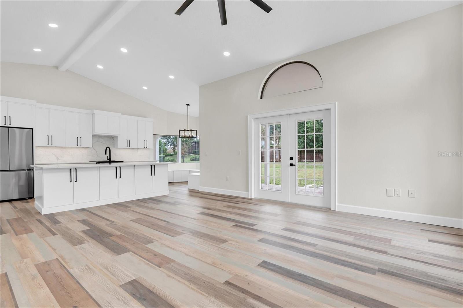 HIGH VISTA - Residential