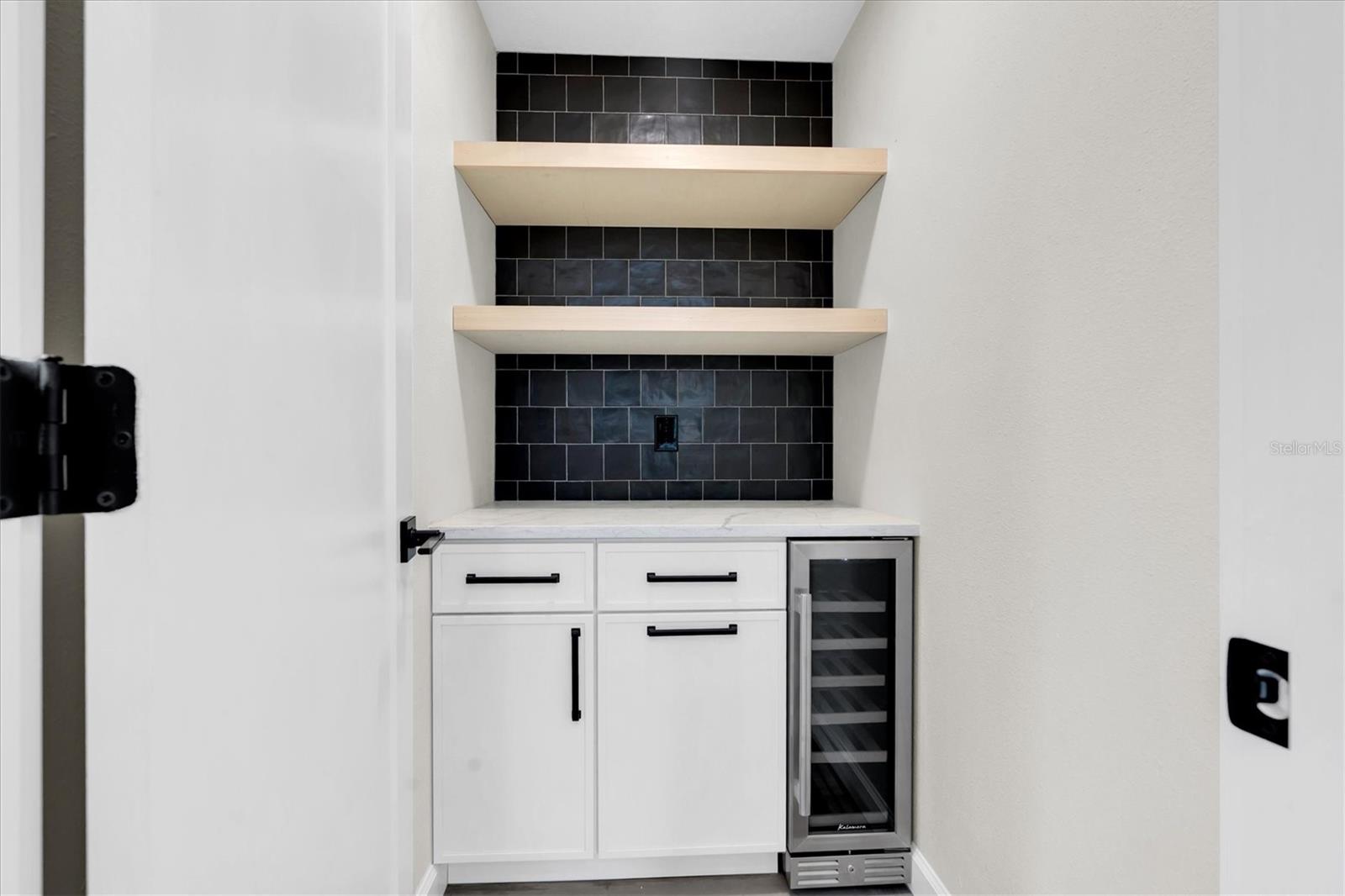 HIGH VISTA - Residential