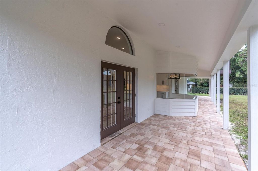 Photo of 1944 Vista View Drive, Lakeland, FL 33813 (MLS # TB8431713)