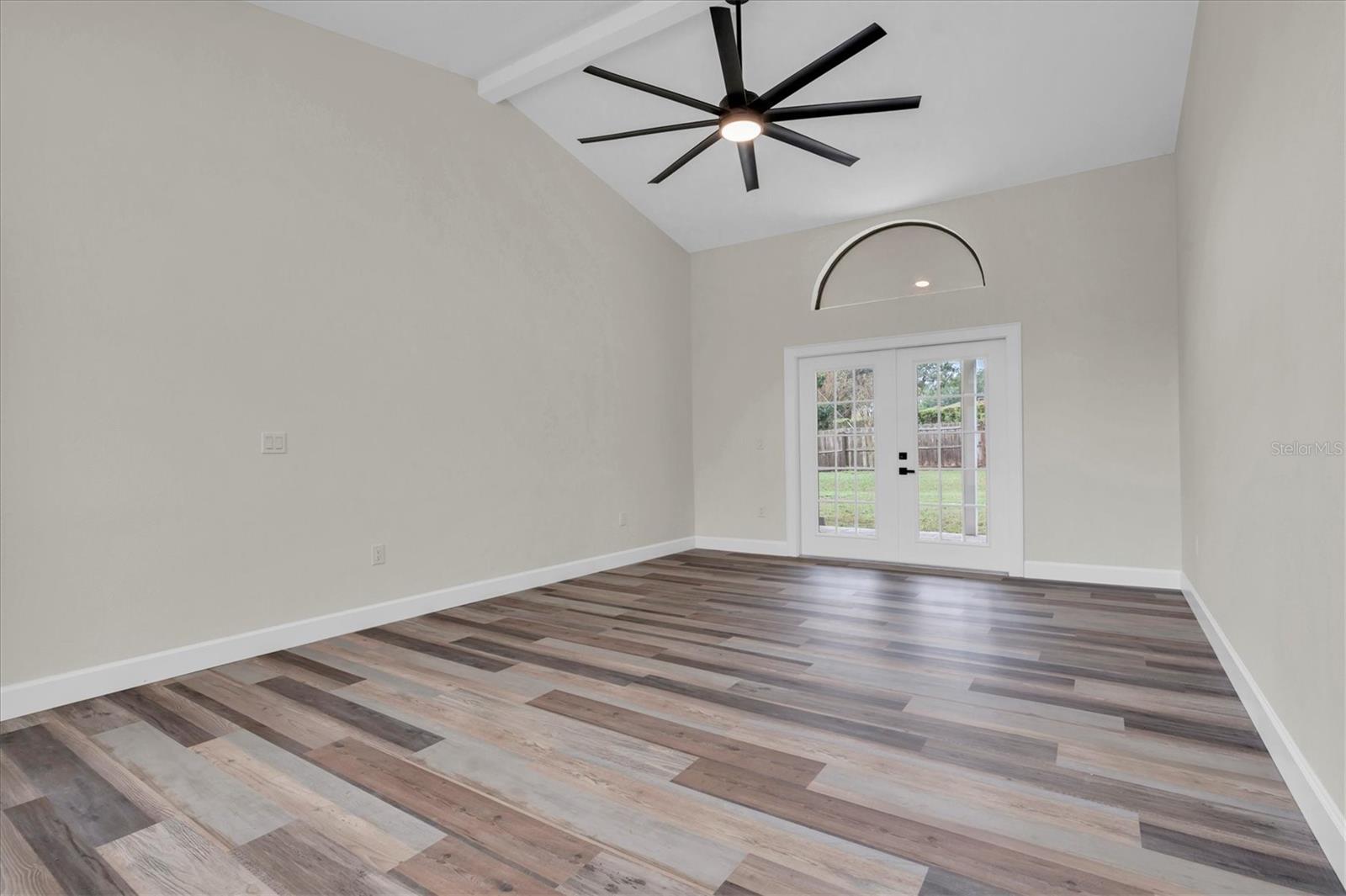 HIGH VISTA - Residential