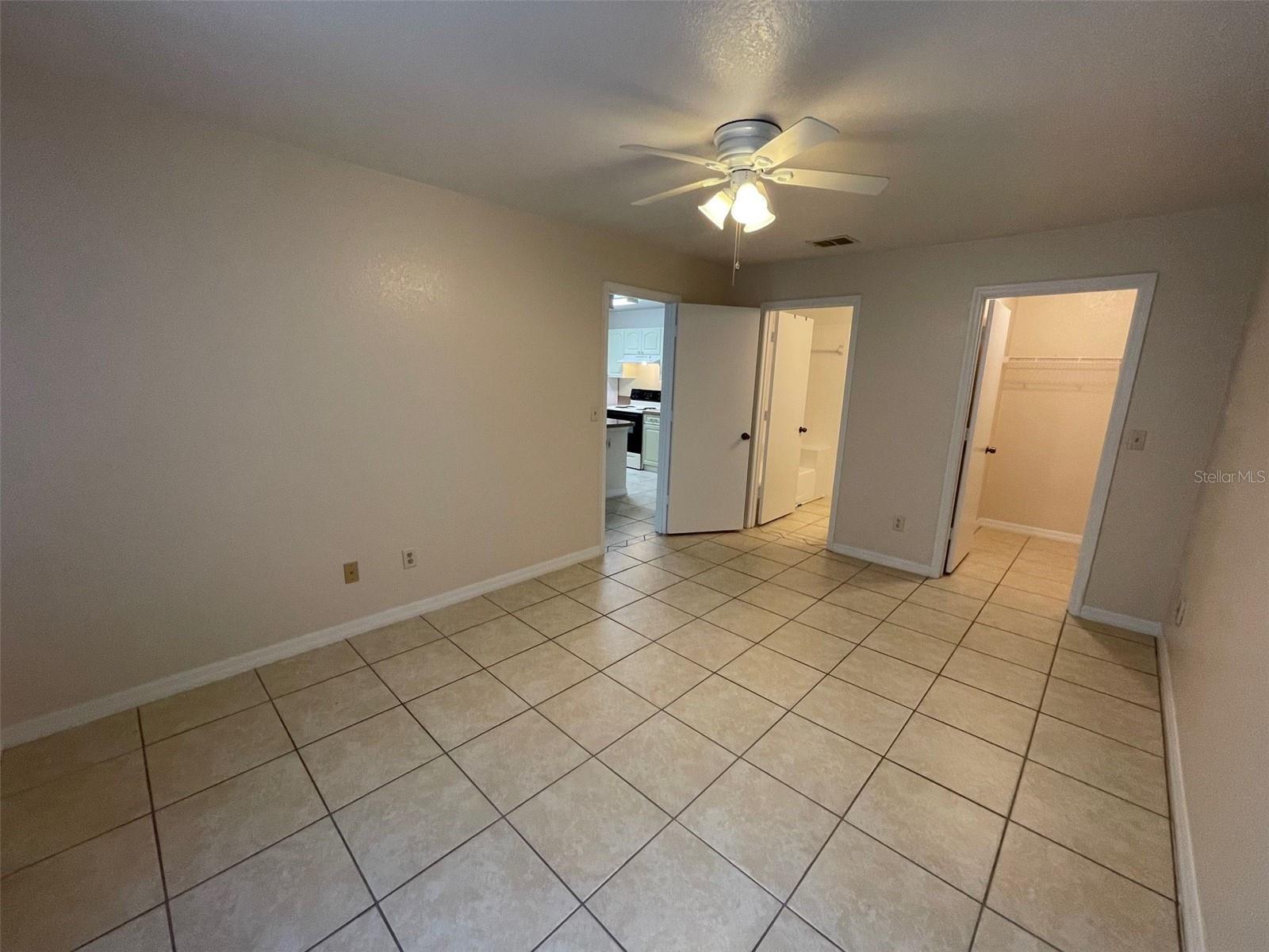 WATERFORD LNDG CONDO - Residential Lease
