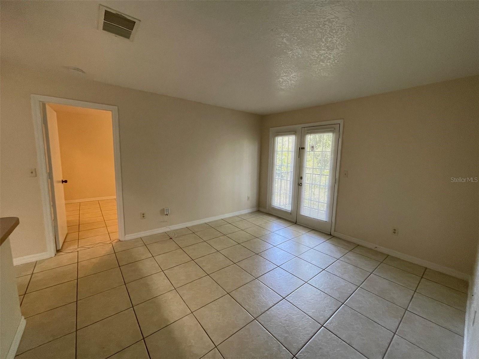 WATERFORD LNDG CONDO - Residential Lease