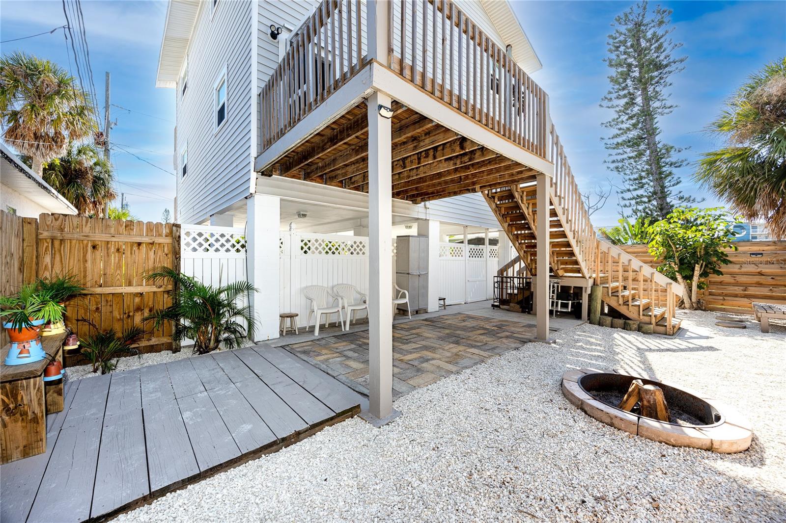 GULF SHORES 1ST ADD - Residential