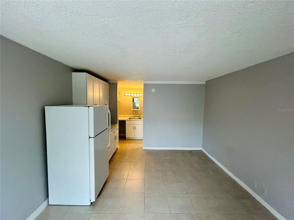 Photo of 7900 S Orange Blossom Trail #1131, Orlando, FL 32809 (MLS # O6371421)