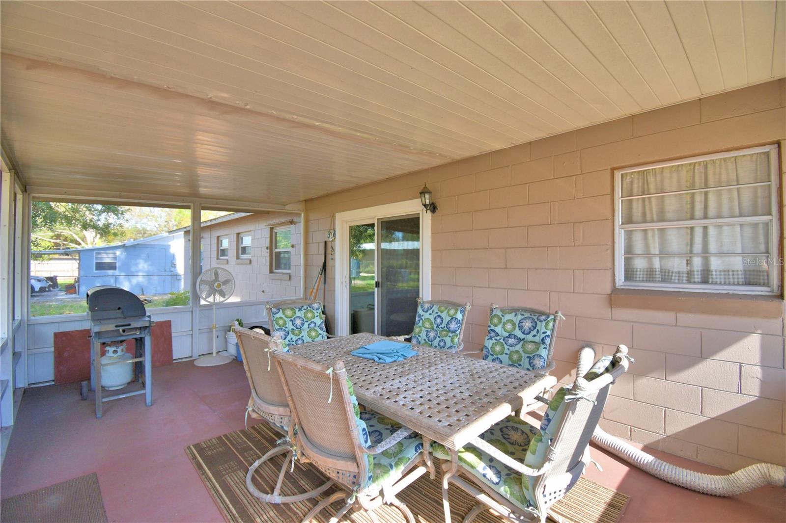 SUN ACRES - Residential