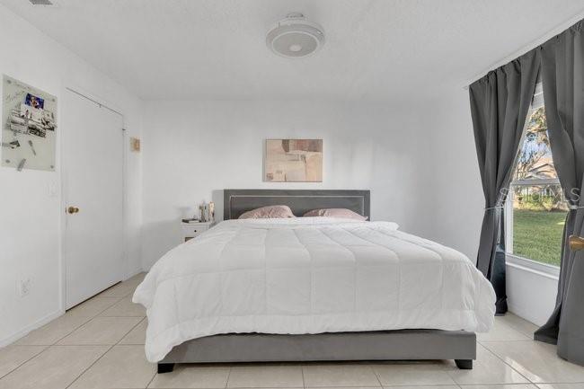 ISLAND COVE VILLAS PH 03 - Residential