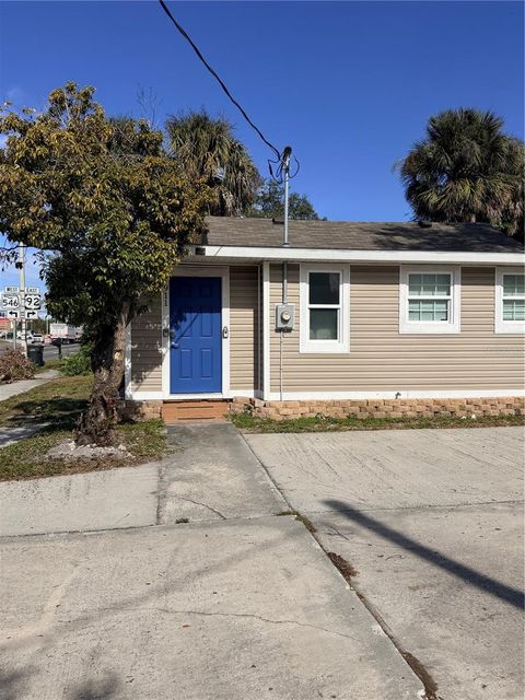 Photo of 907 N Wabash Avenue, Lakeland, FL 33815 (MLS # S5142197)