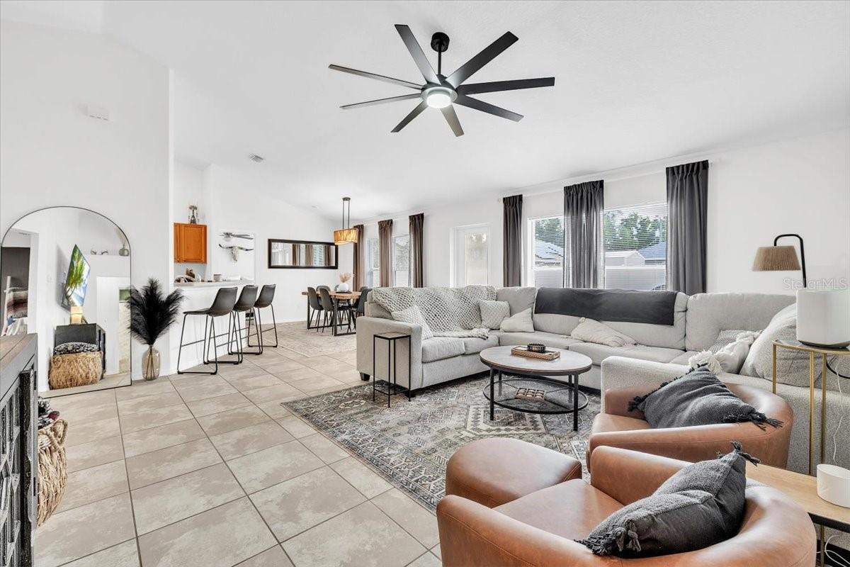 3590 LOOKOUT LANE
