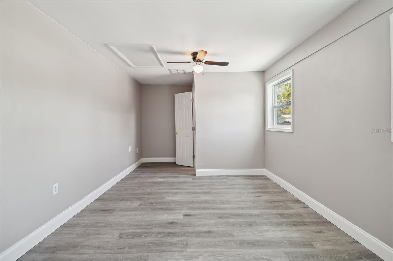 HILLANDALE - Residential Lease