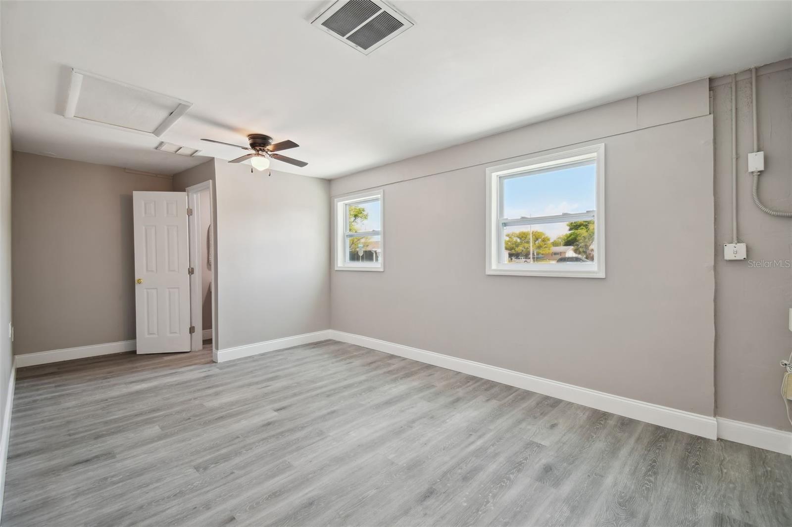 HILLANDALE - Residential Lease