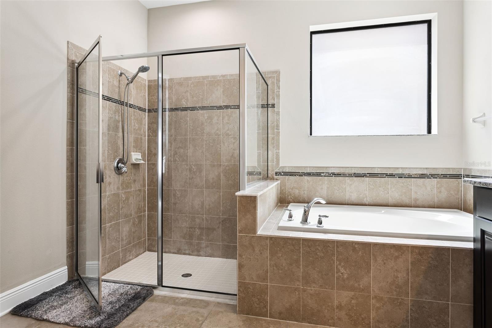 K-BAR RANCH - Residential