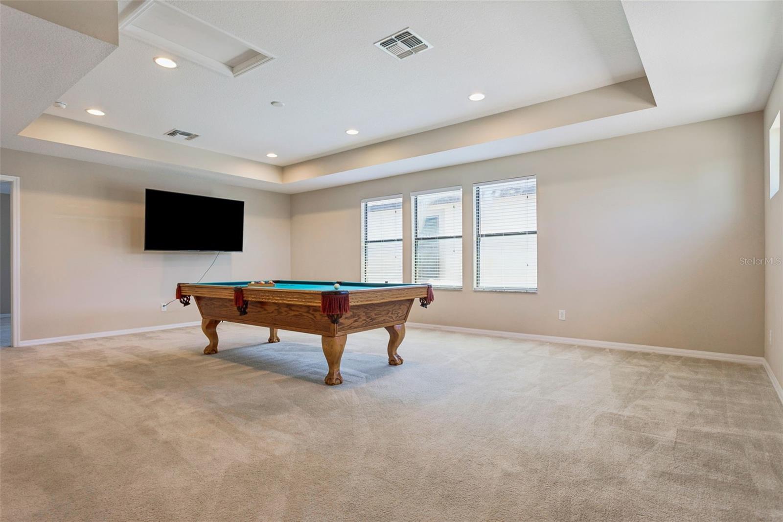 K-BAR RANCH - Residential