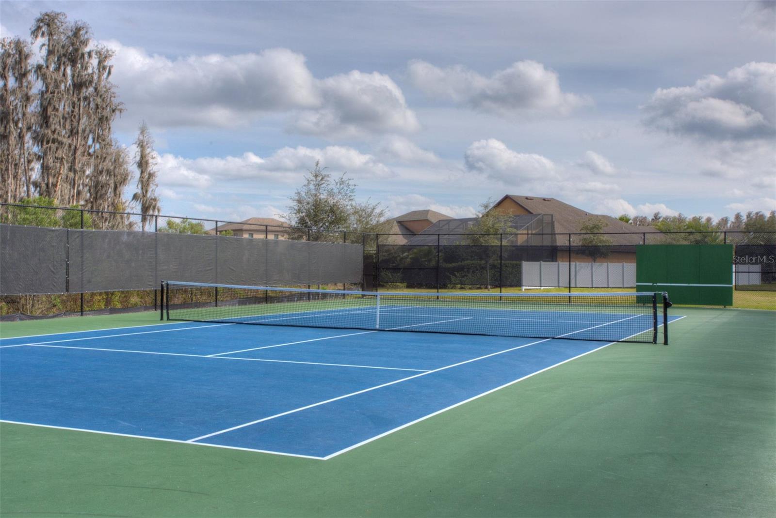 K-BAR RANCH - Residential