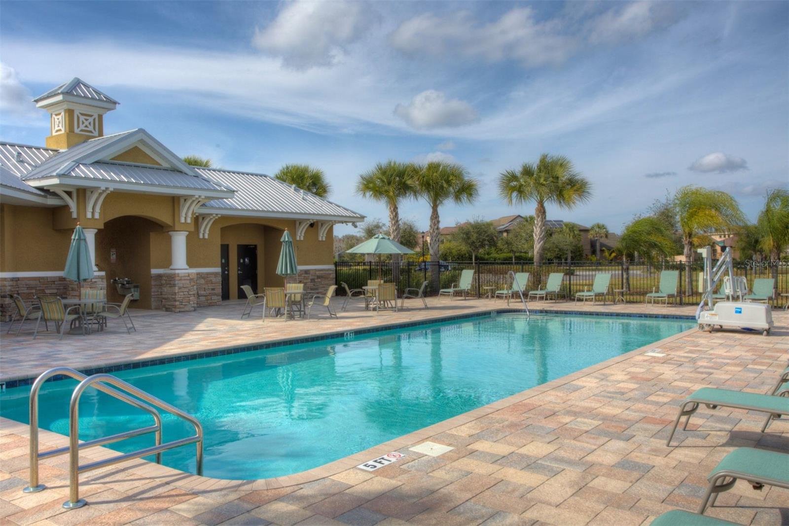 K-BAR RANCH - Residential