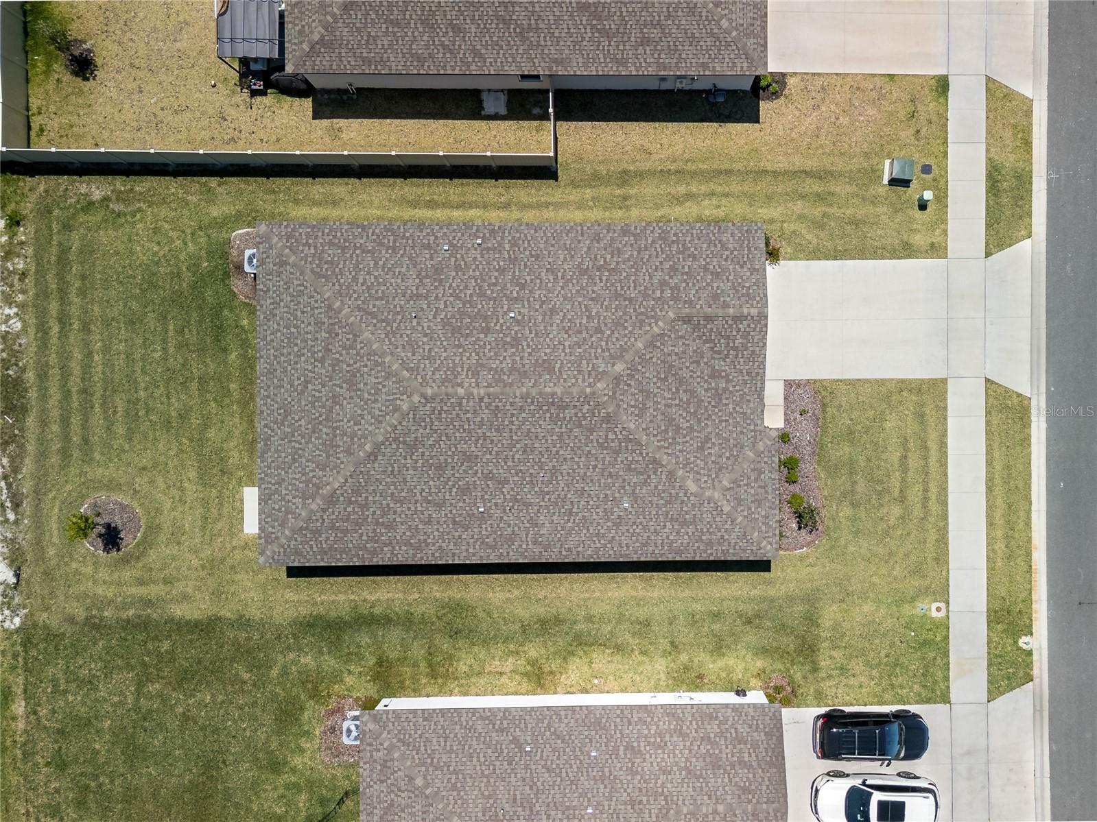 RESERVE/VAN OAKS - Residential