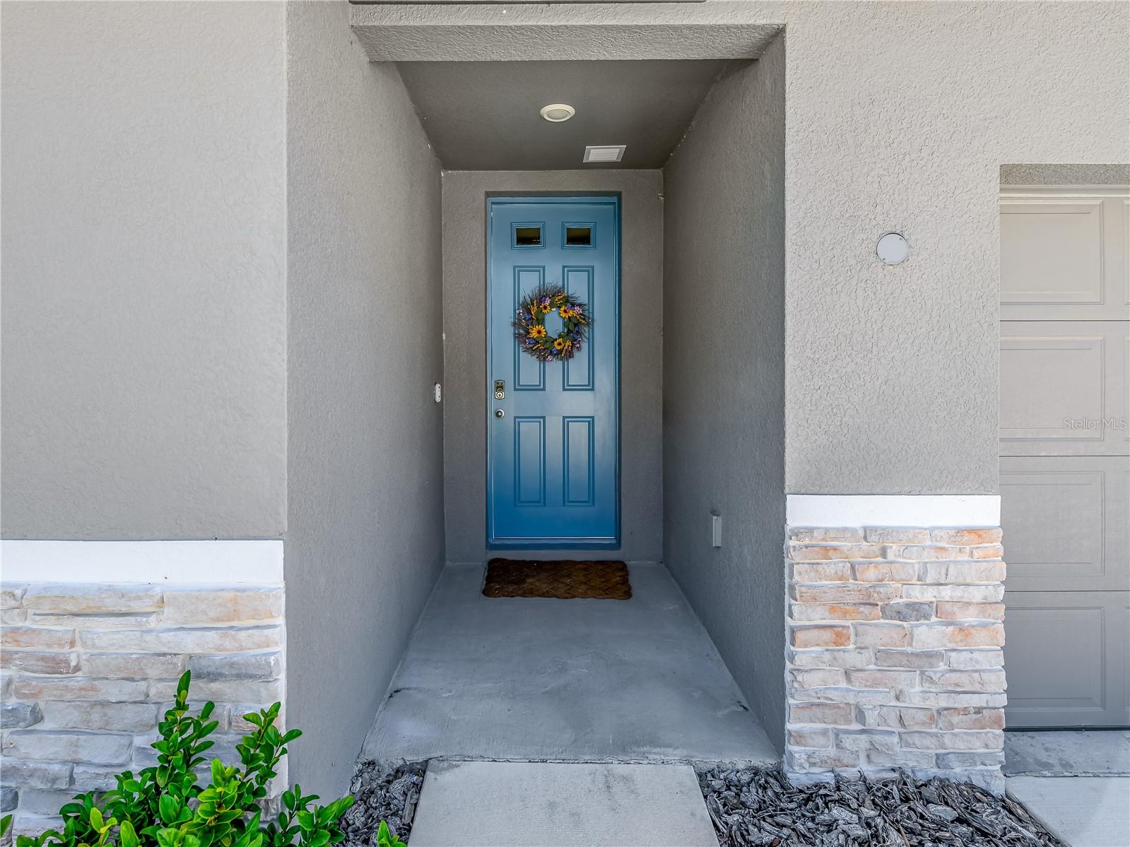 RESERVE/VAN OAKS - Residential