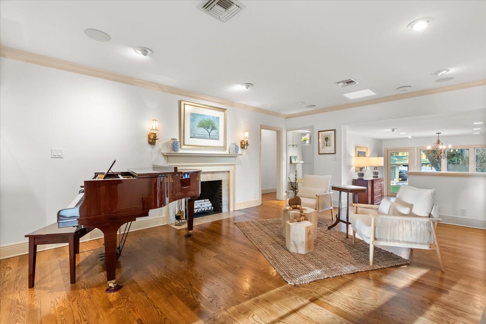 THOMAS M HENKELS ADD - Residential