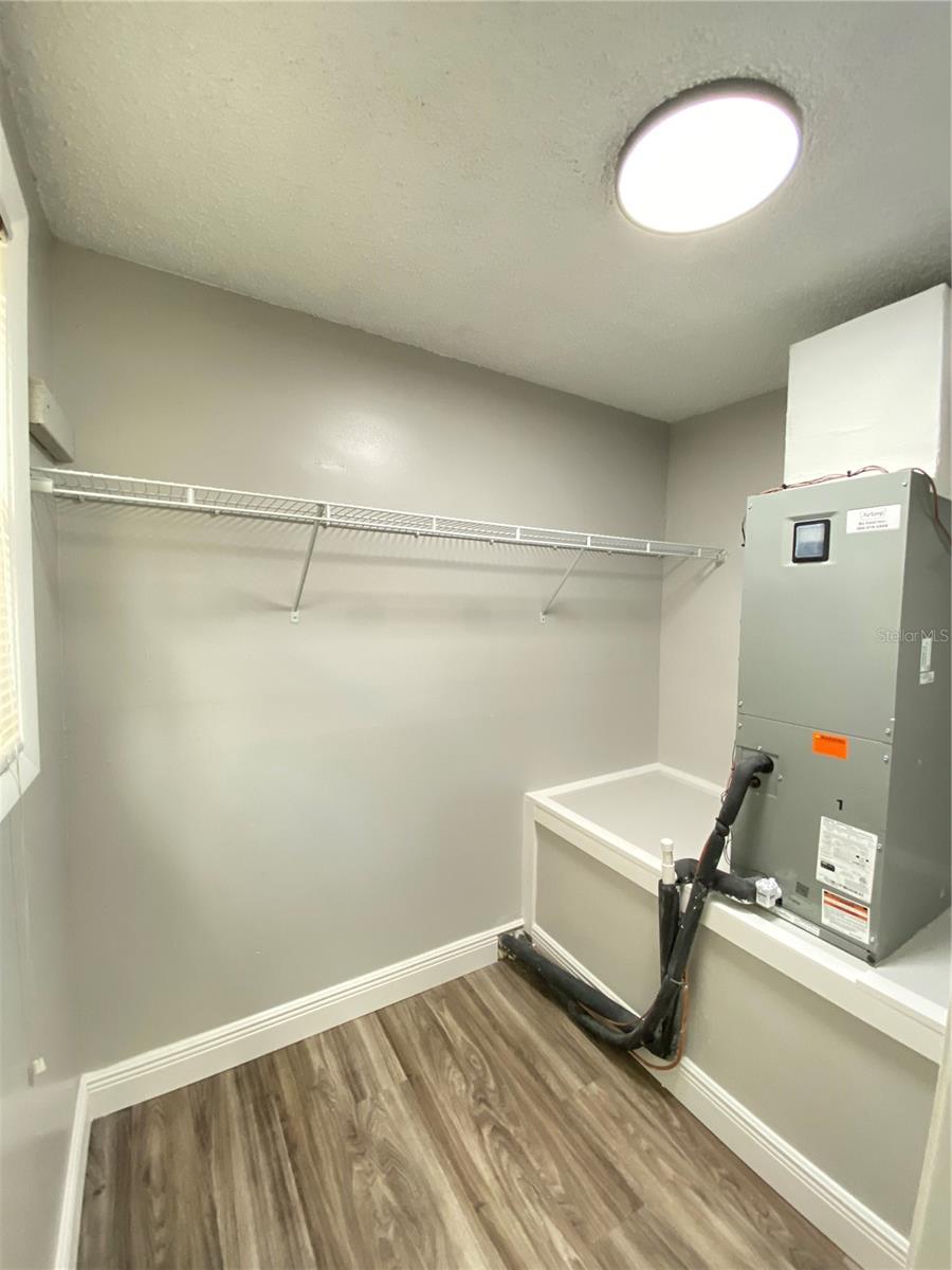 APOPKA TOWN - Residential Lease