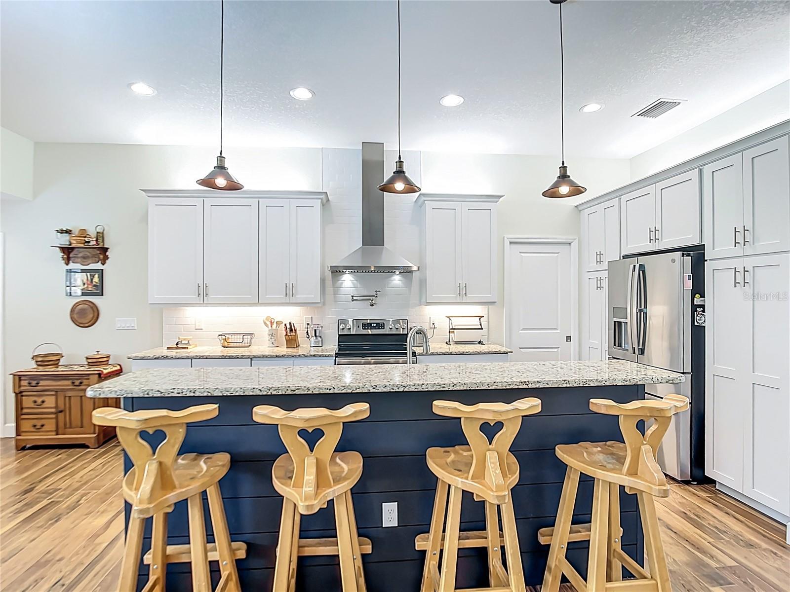 ROTONDA WEST BROADMOOR - Residential