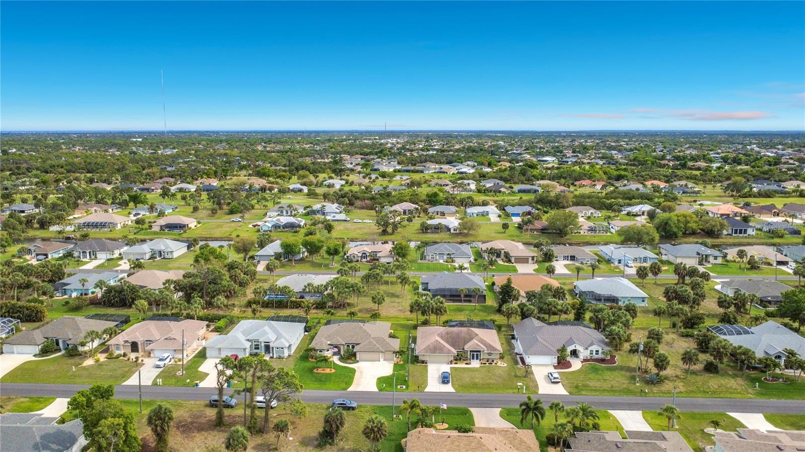 ROTONDA WEST BROADMOOR - Residential