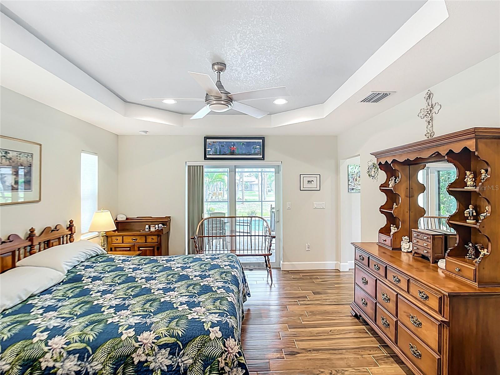 ROTONDA WEST BROADMOOR - Residential