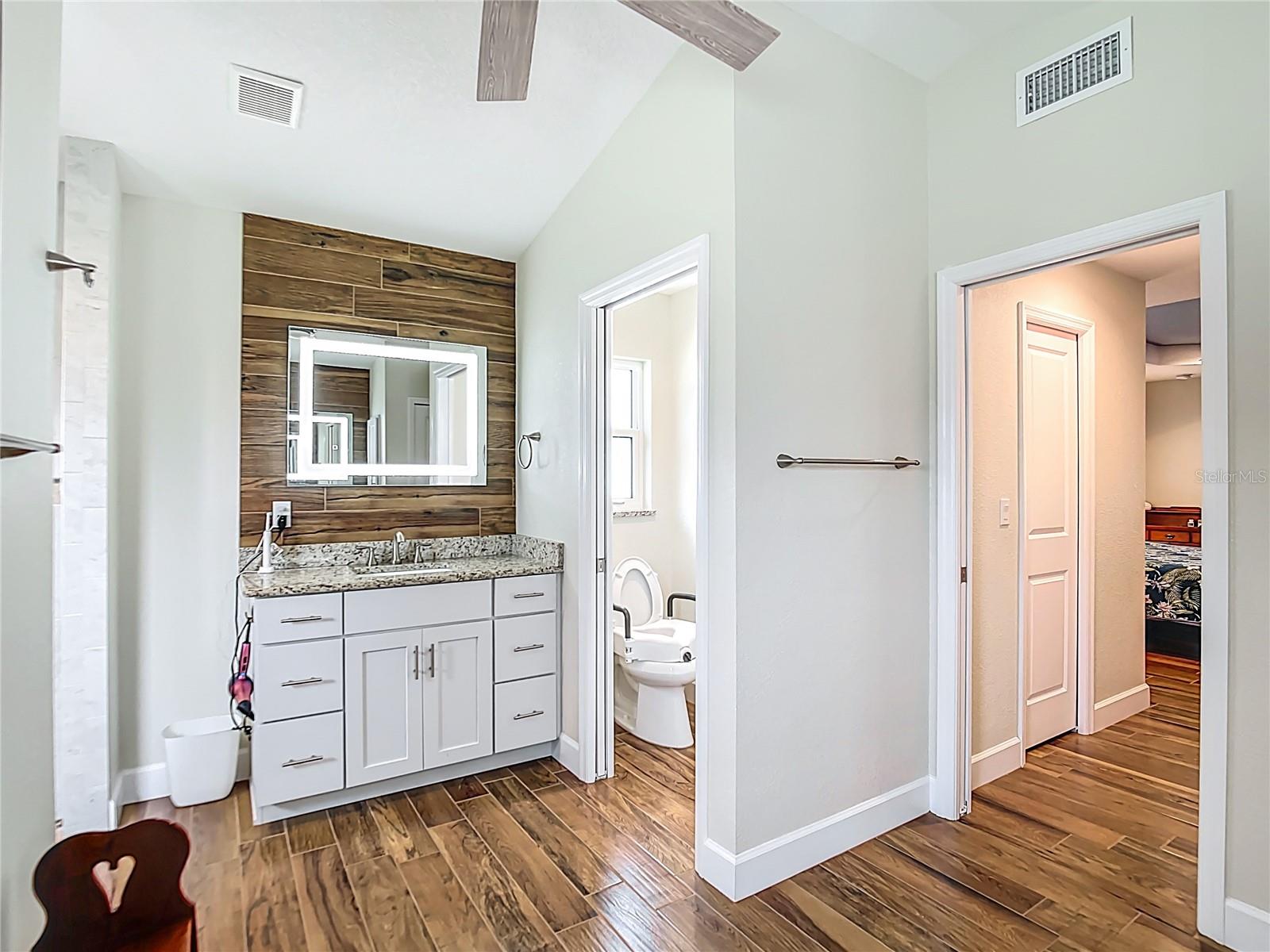 ROTONDA WEST BROADMOOR - Residential