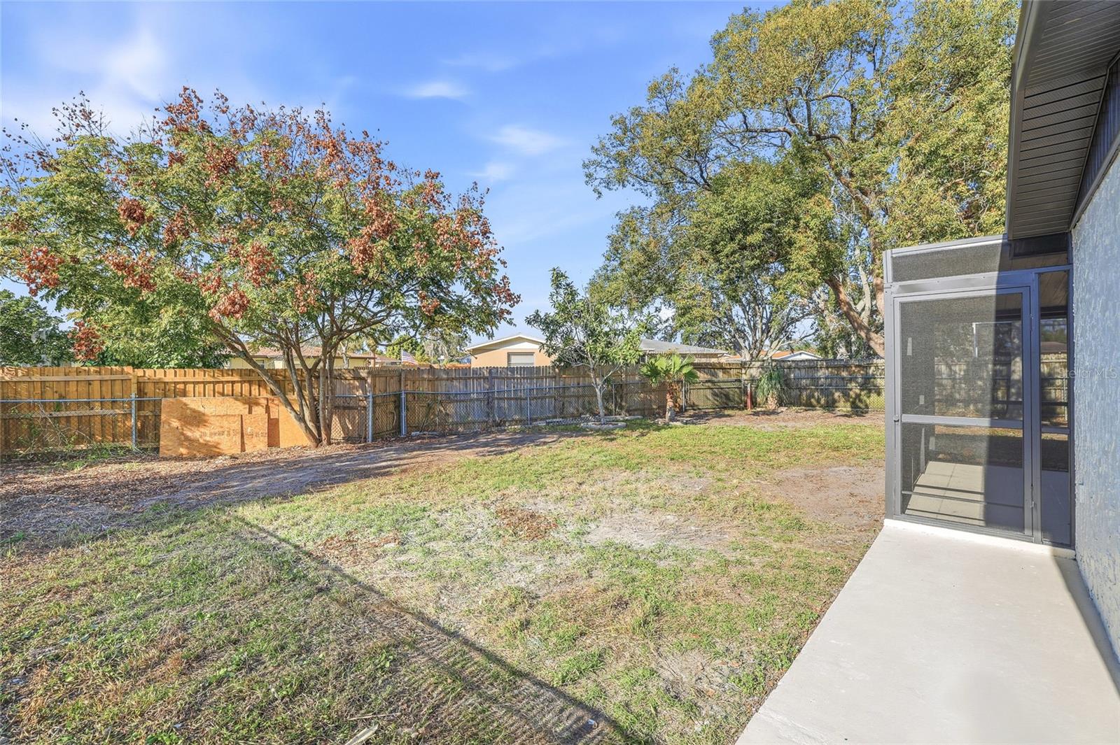 REGENCY PARK - Residential