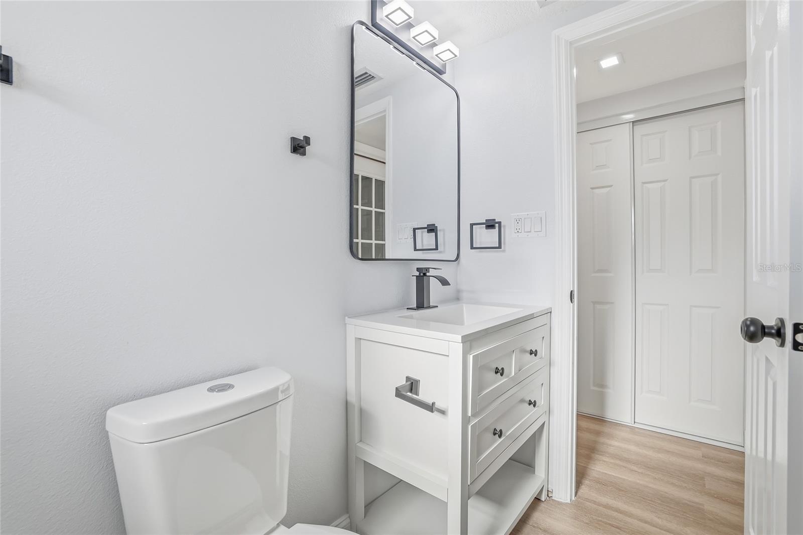 REGENCY PARK - Residential