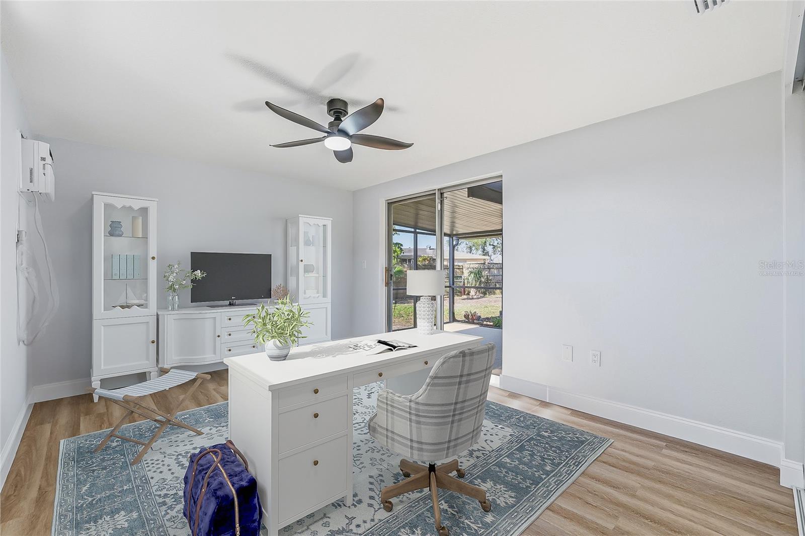 REGENCY PARK - Residential