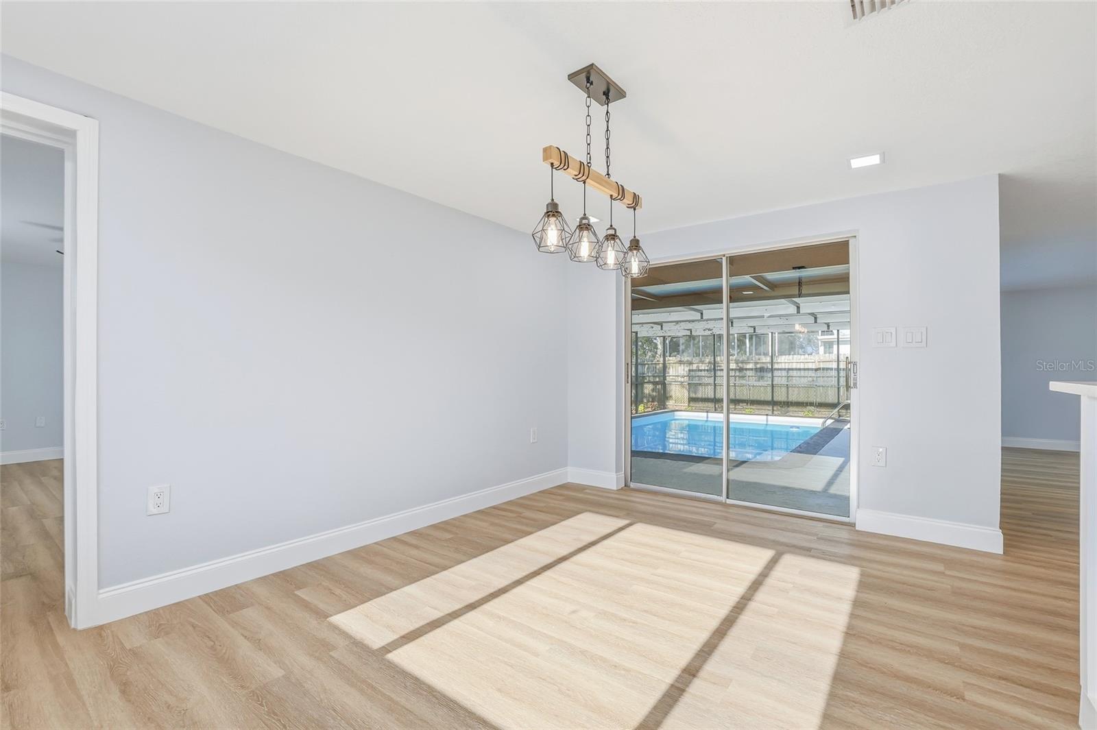 REGENCY PARK - Residential