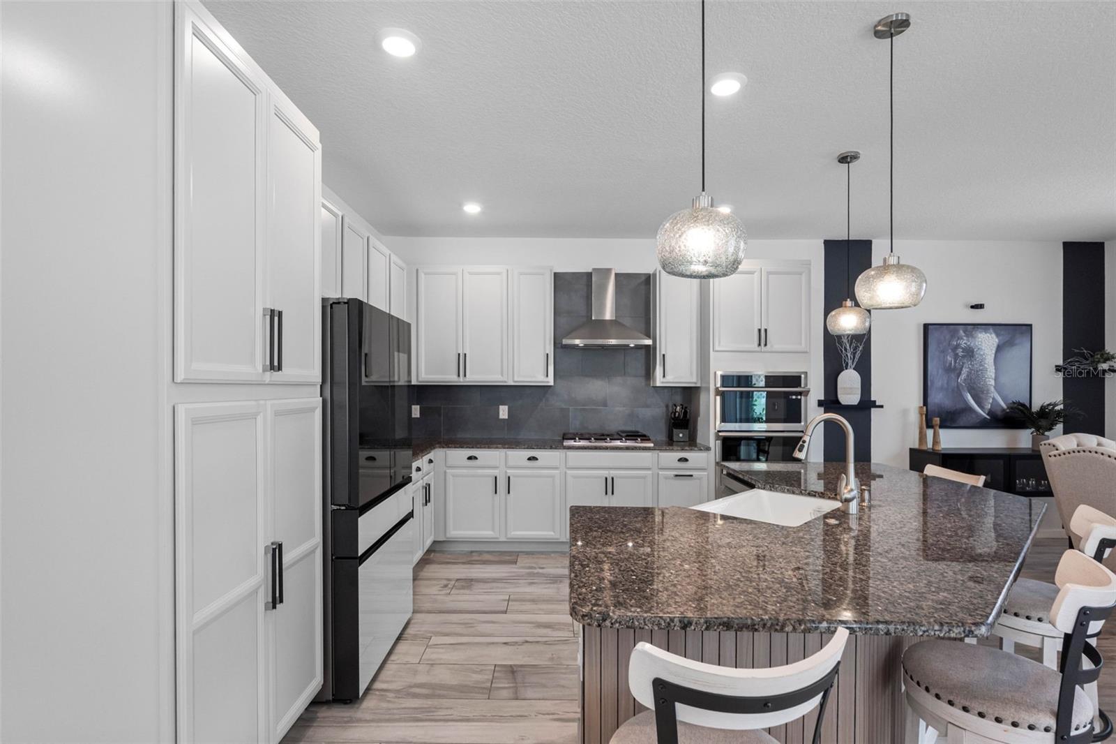 MIRABAY PRCL 8 - Residential