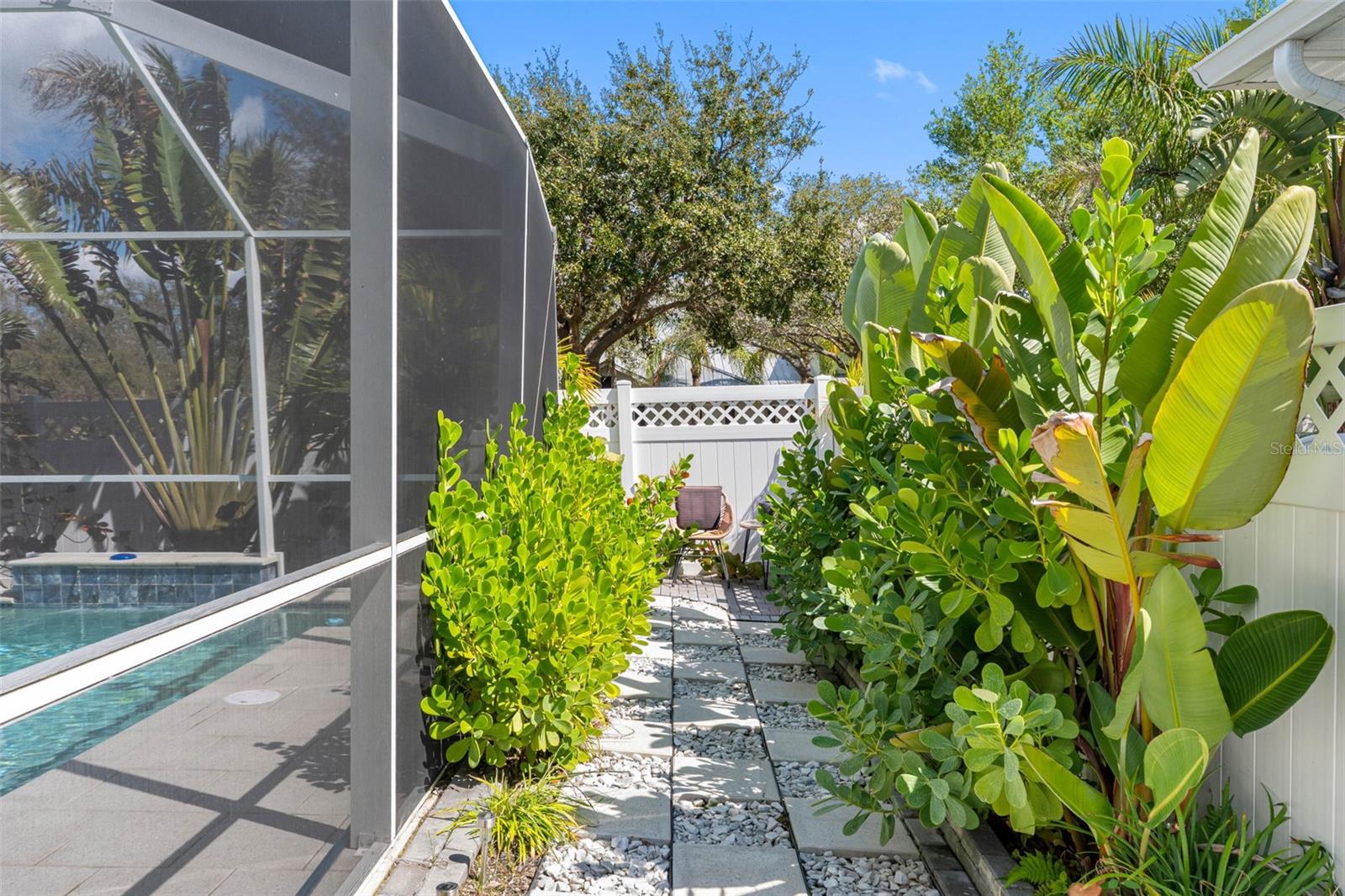 MIRABAY PRCL 8 - Residential