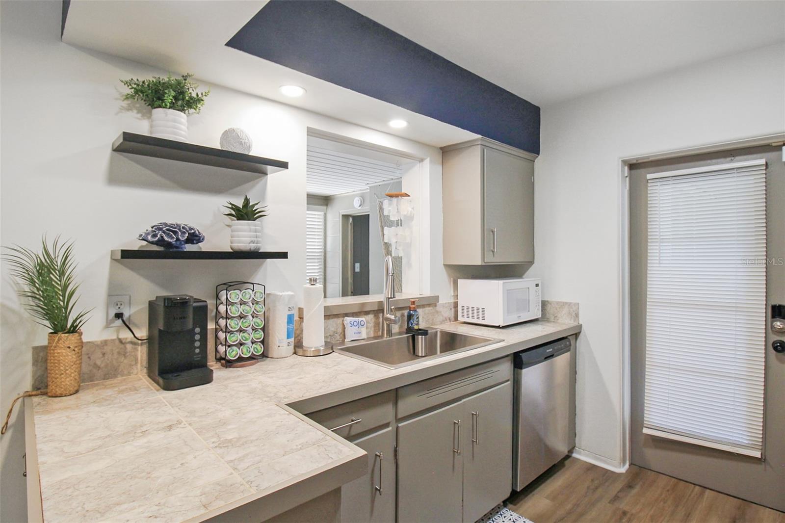 PINE ACRES - Residential Lease