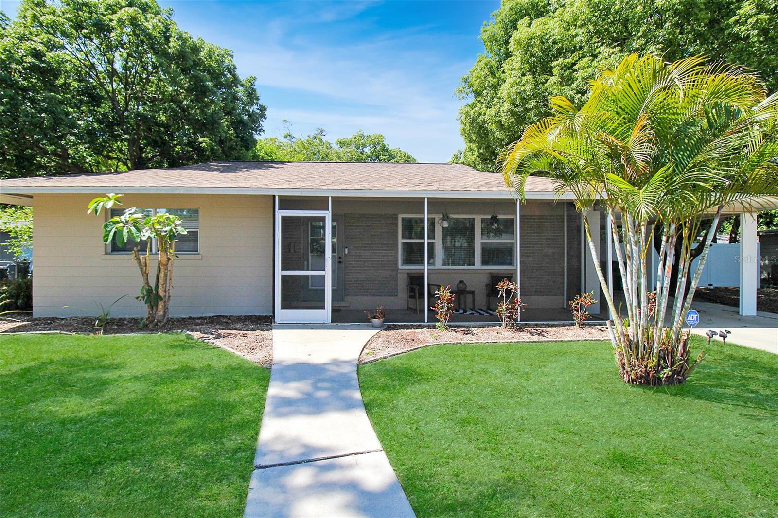 PINE ACRES - Residential Lease