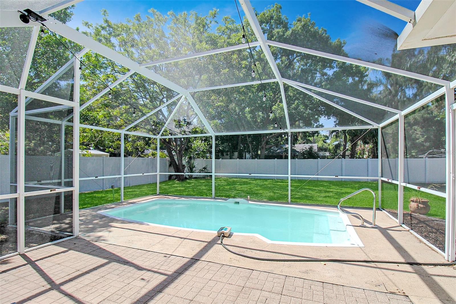 PINE ACRES - Residential Lease