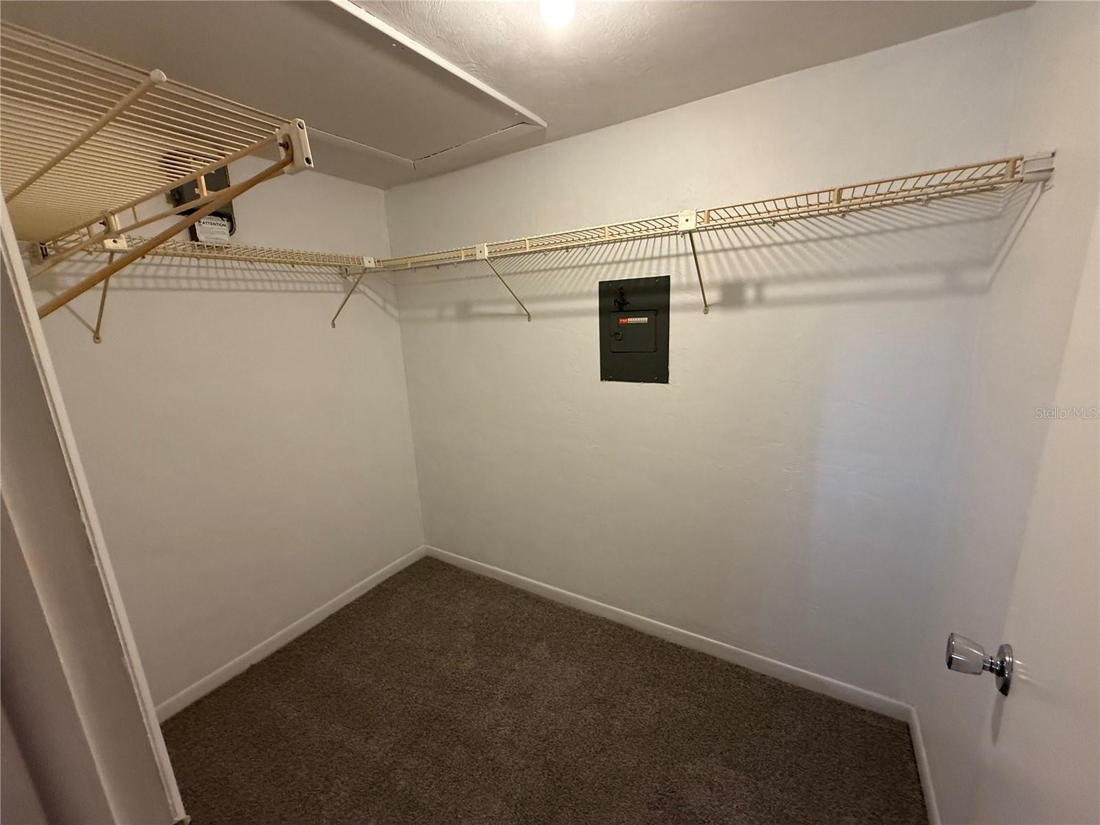 SEMINOLE GARDEN APTS CO-OP - Residential Lease