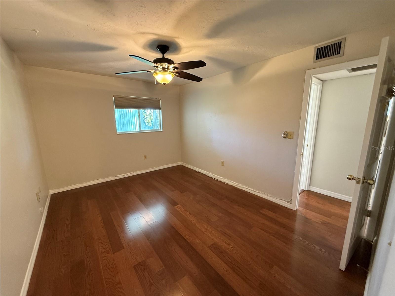 SEMINOLE GARDEN APTS CO-OP - Residential Lease