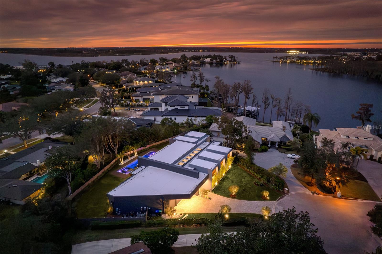 8968 BAY COVE COURT