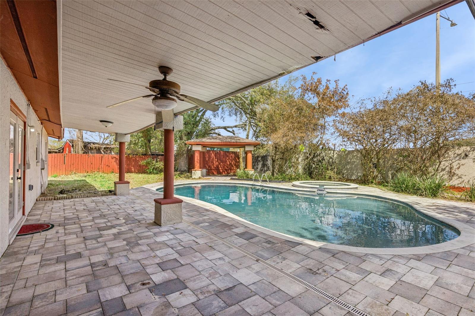 BELMONT ESTS - Residential