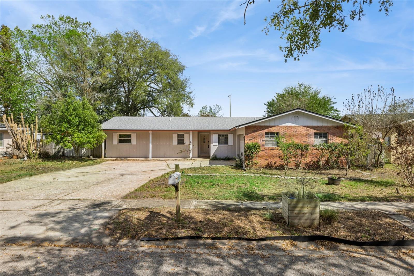 BELMONT ESTS - Residential