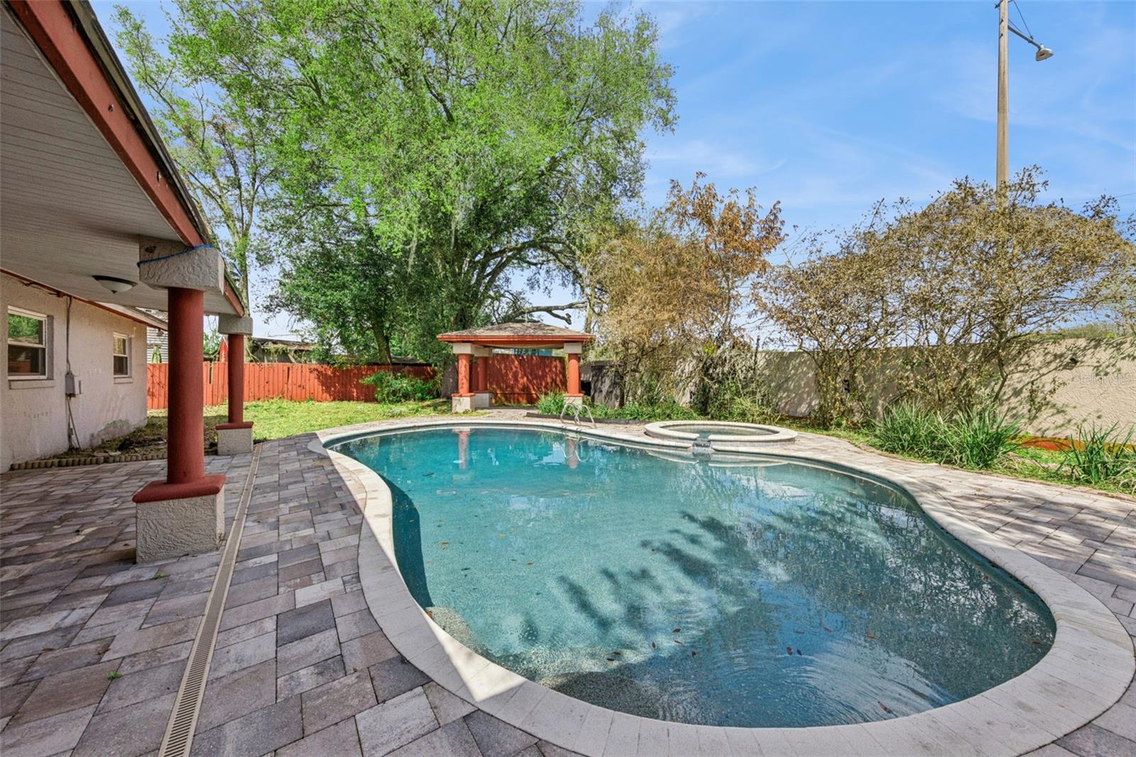 BELMONT ESTS - Residential