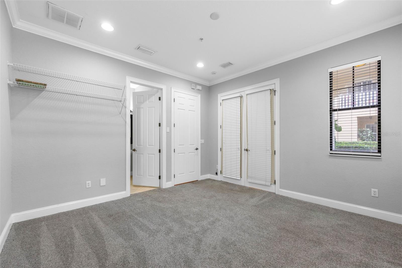 WESTSHORE YACHT CLUB TWNHMS - Residential Lease