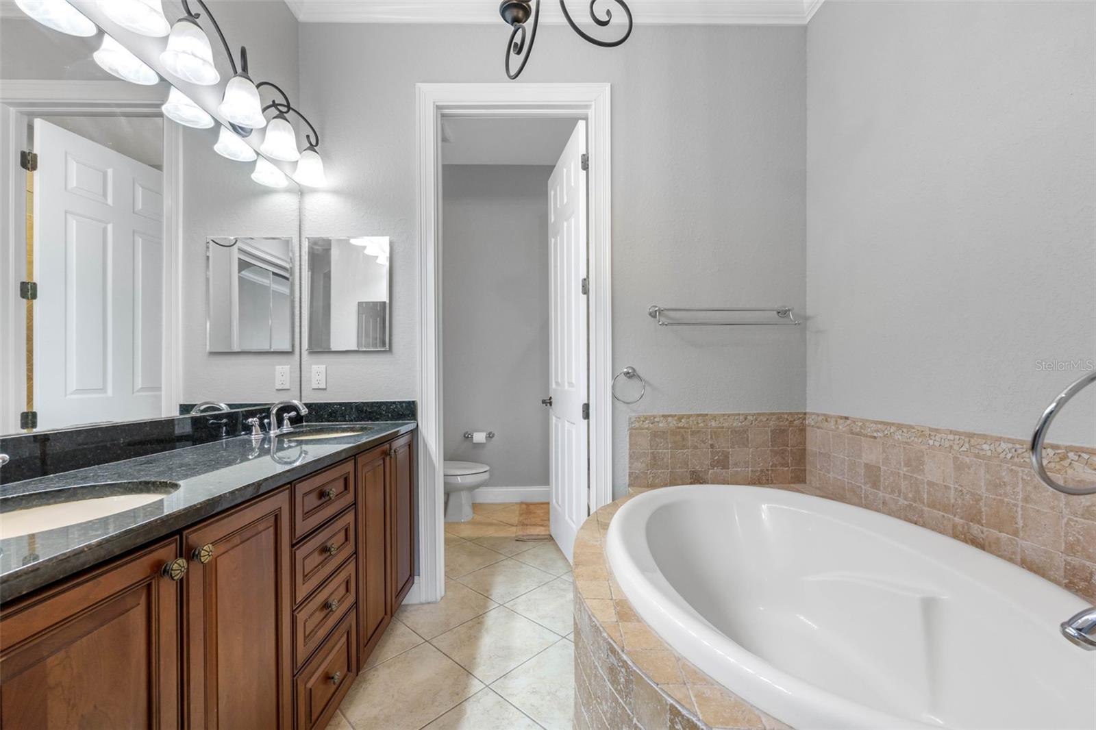 WESTSHORE YACHT CLUB TWNHMS - Residential Lease