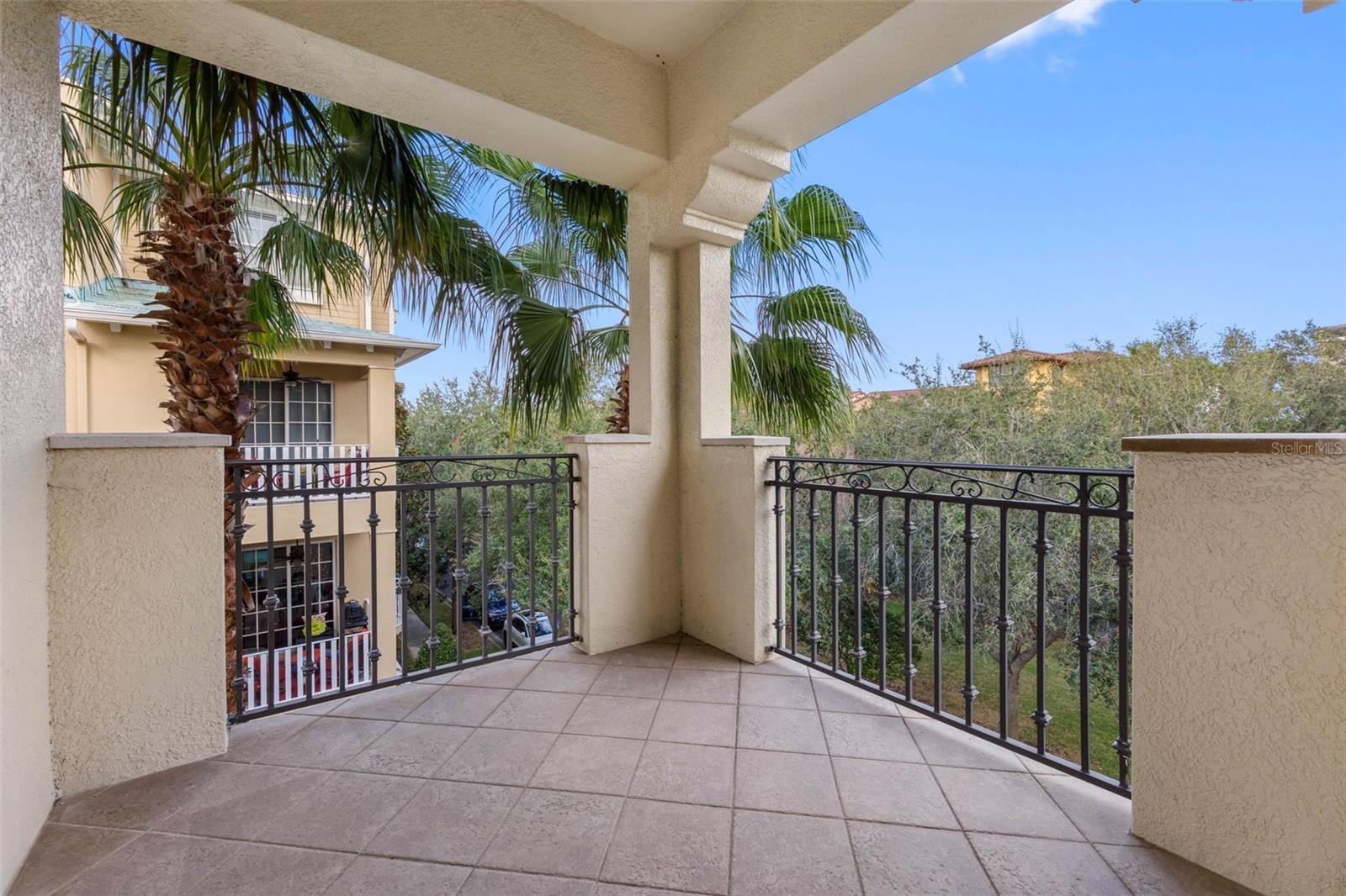 WESTSHORE YACHT CLUB TWNHMS - Residential Lease