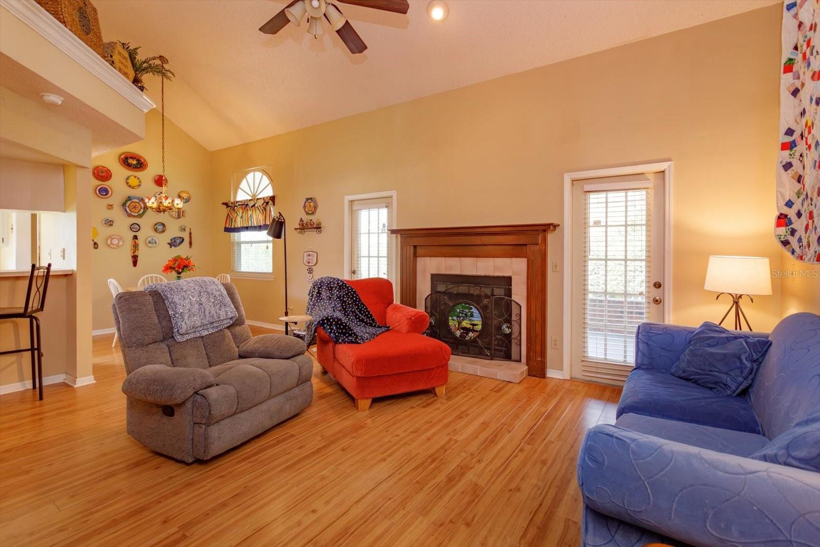 BRYN MAWR PH 01 - Residential