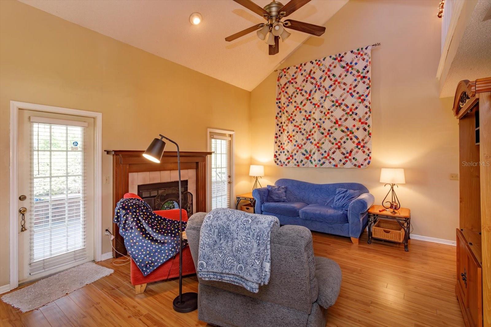 BRYN MAWR PH 01 - Residential