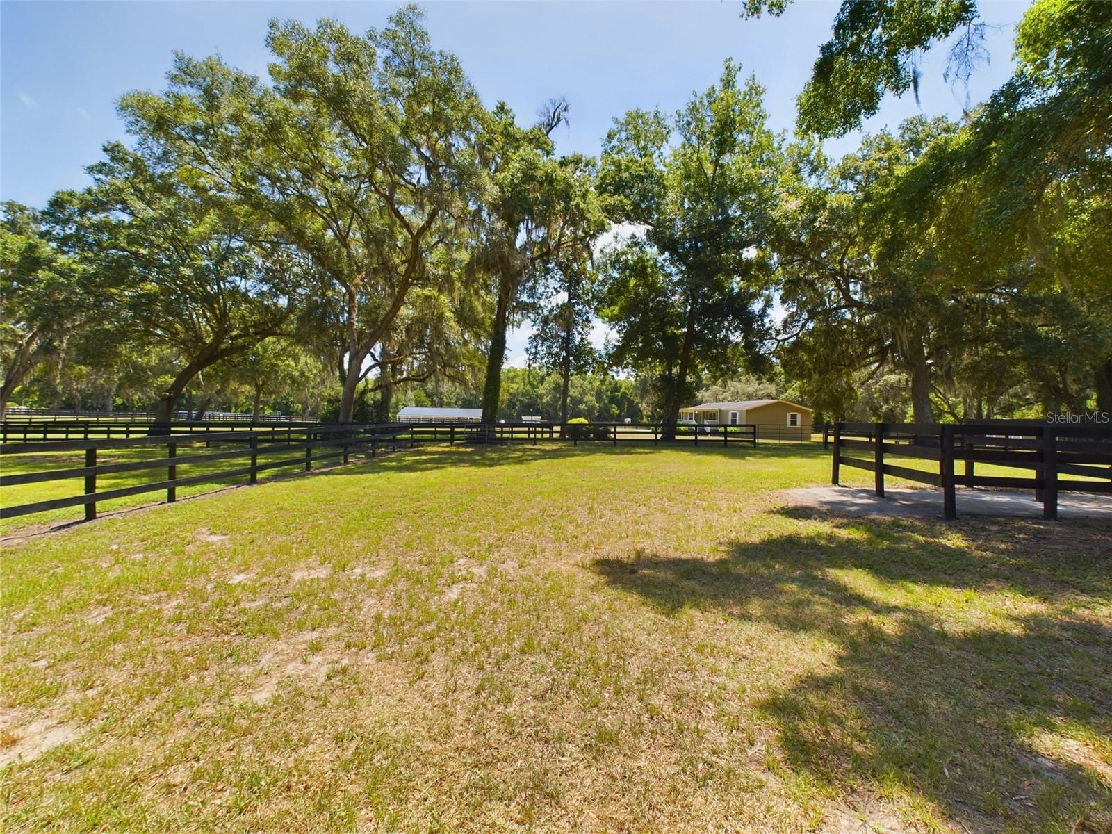 MEADOW WOOD ACRES 46 - Residential Lease